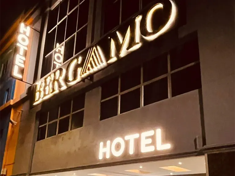 Bergamo Hotel, Hotel in Chow Kit