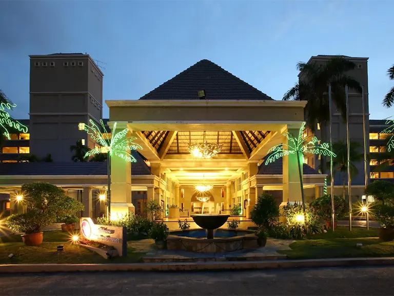 Corus Paradise Resort, Hotel in Port Dickson