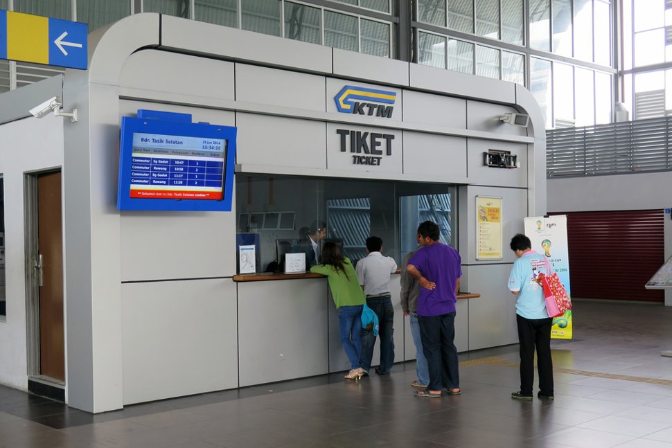 Ticket counter at the KTM station