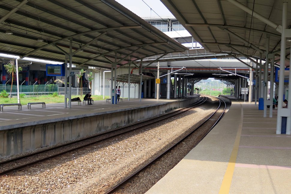 Boarding platform at the KTM station