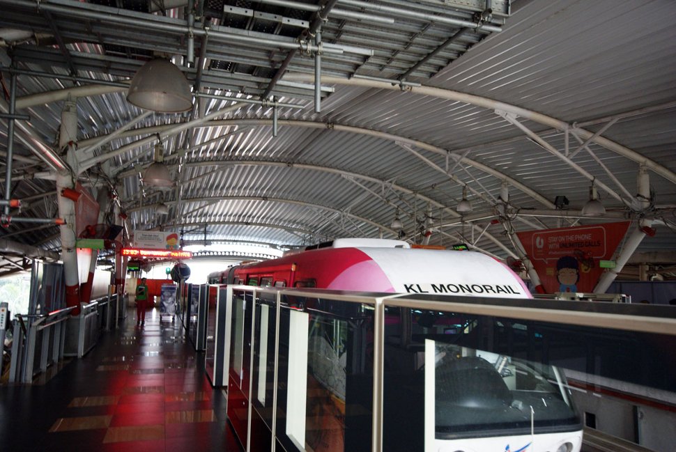 Boarding platform at Imbi Monorail station