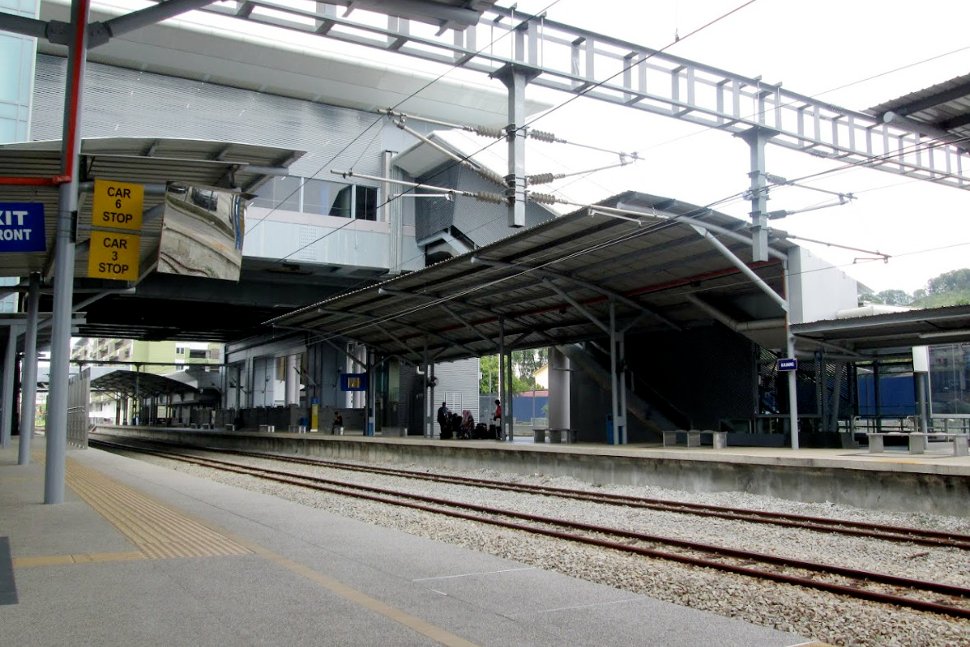 Boarding platforms at Kajang KTM station