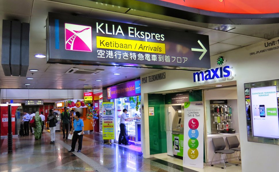 Signboard for direction to KLIA Ekspres' Arrival station