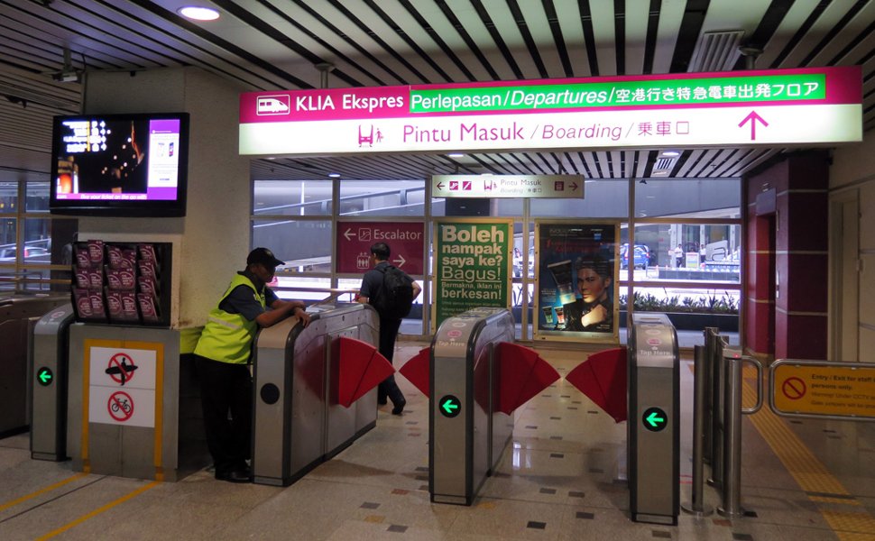 Fare gates next to the ticketing counter