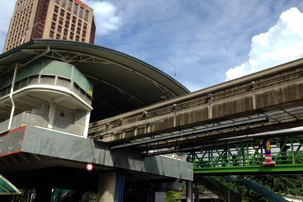 Medan Tuanku Monorail station