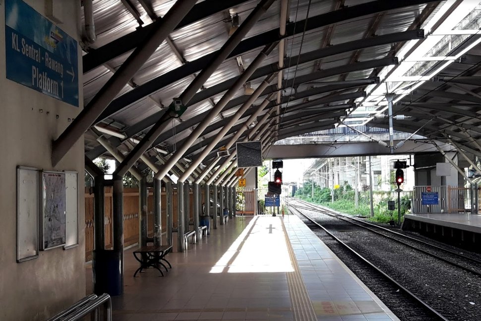 Boarding platform at the station