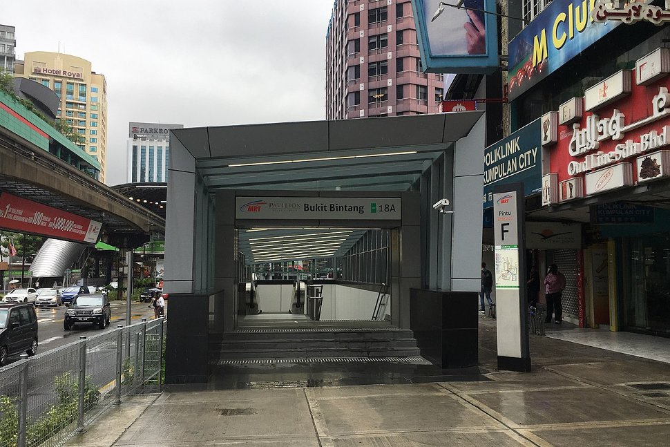 Entrance F: Jalan Sultan Ismail