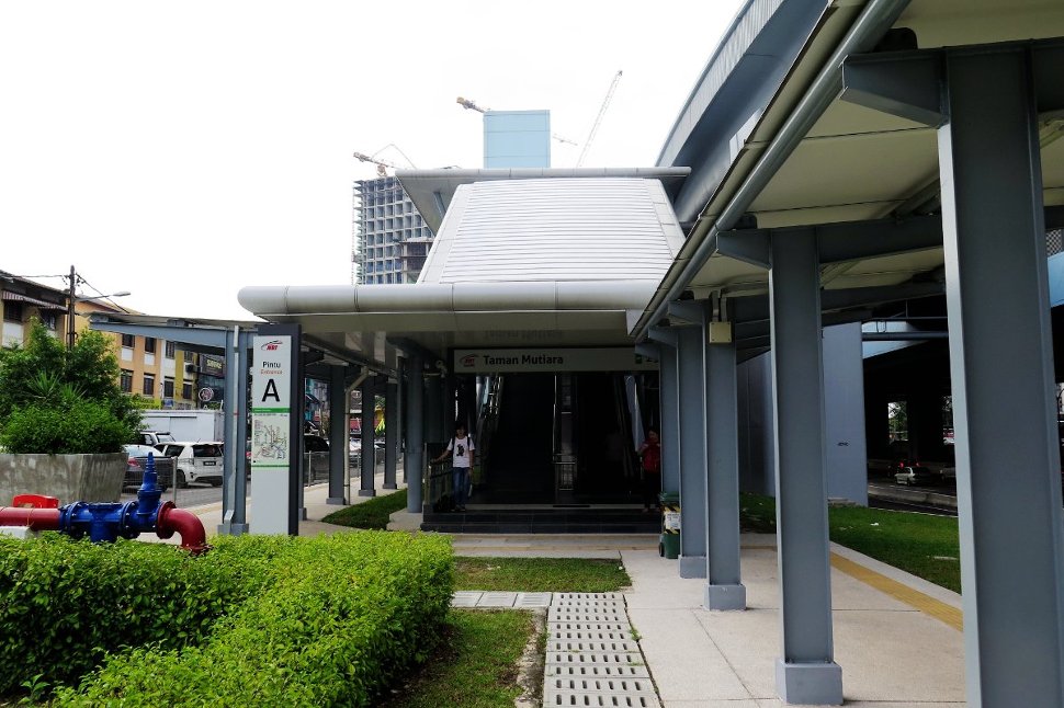 Entrance A: East side of Jalan Mutiara Raya