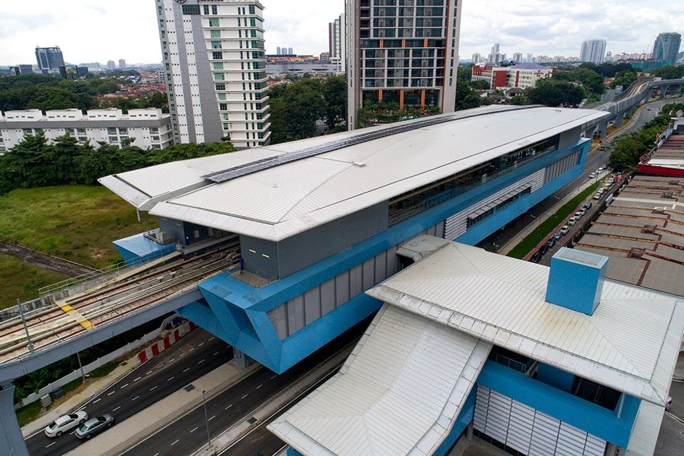 Completed and fully operational Taman Tun Dr Ismail MRT Station. (Jan 2017)