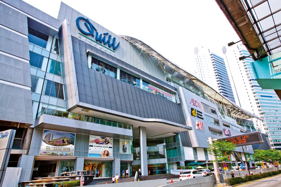 Quill City Mall near Medan Tuanku Monorail station