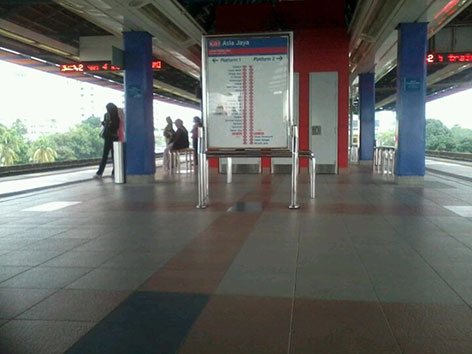 Asia Jaya LRT Station