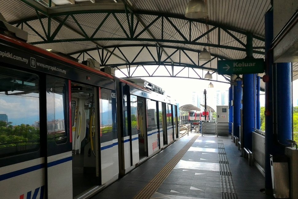 Boarding platform at the LRT station