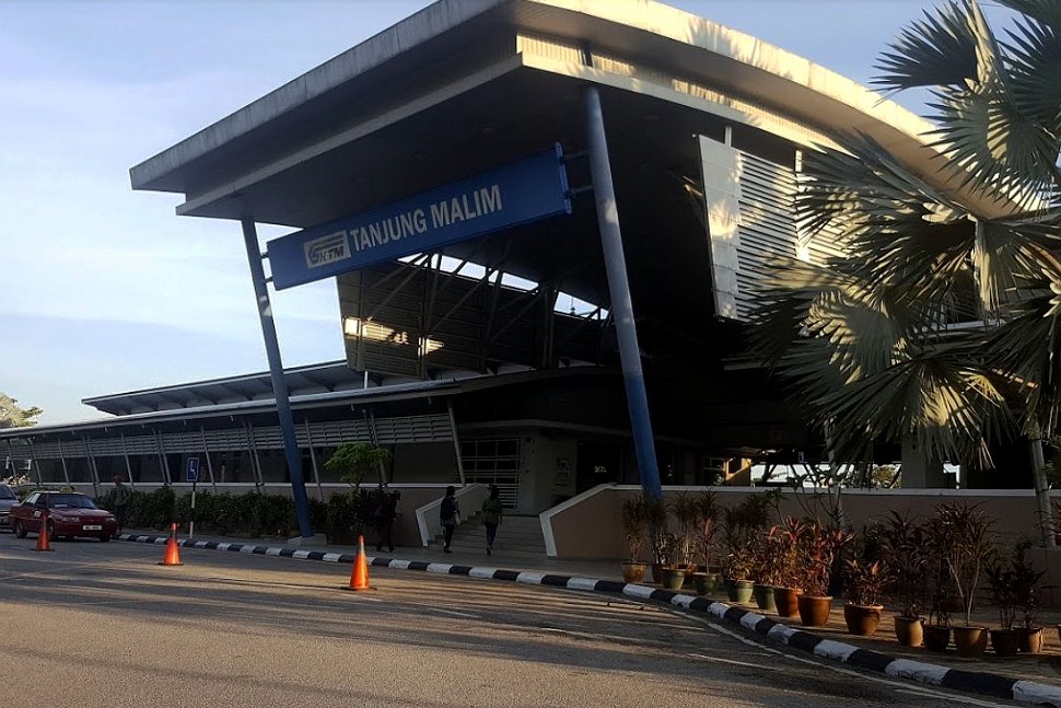 Tanjung Malim KTM Komuter station
