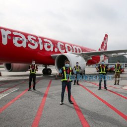 AirAsia to have entire fleet back in sky by May, Fernandes Says