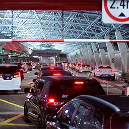 Singaporeans can enter Malaysia through e-gates at Causeway and Second Link