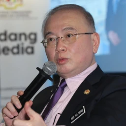 Air, land transport operators told to adapt to latest VTL announcements, says Dr Wee