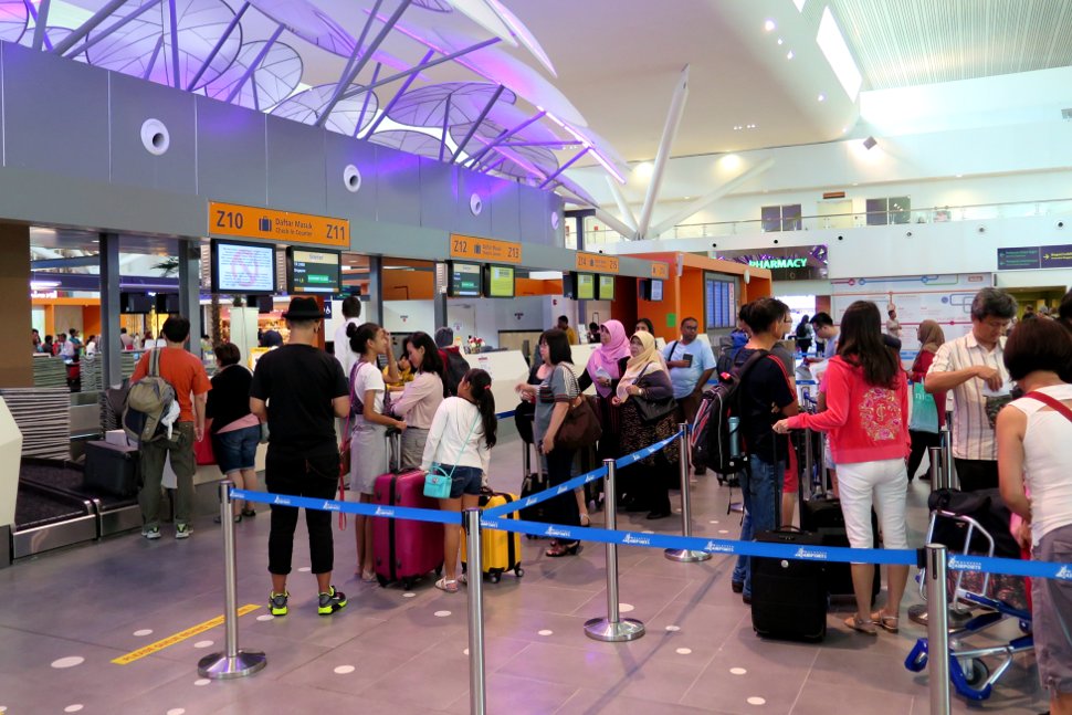 Check-in / luggage drop counters at klia2's Departure Hall