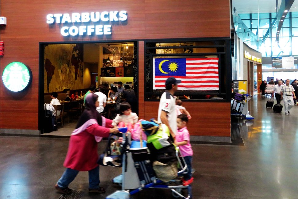 Starbucks Coffee at Gateway@klia2 mall