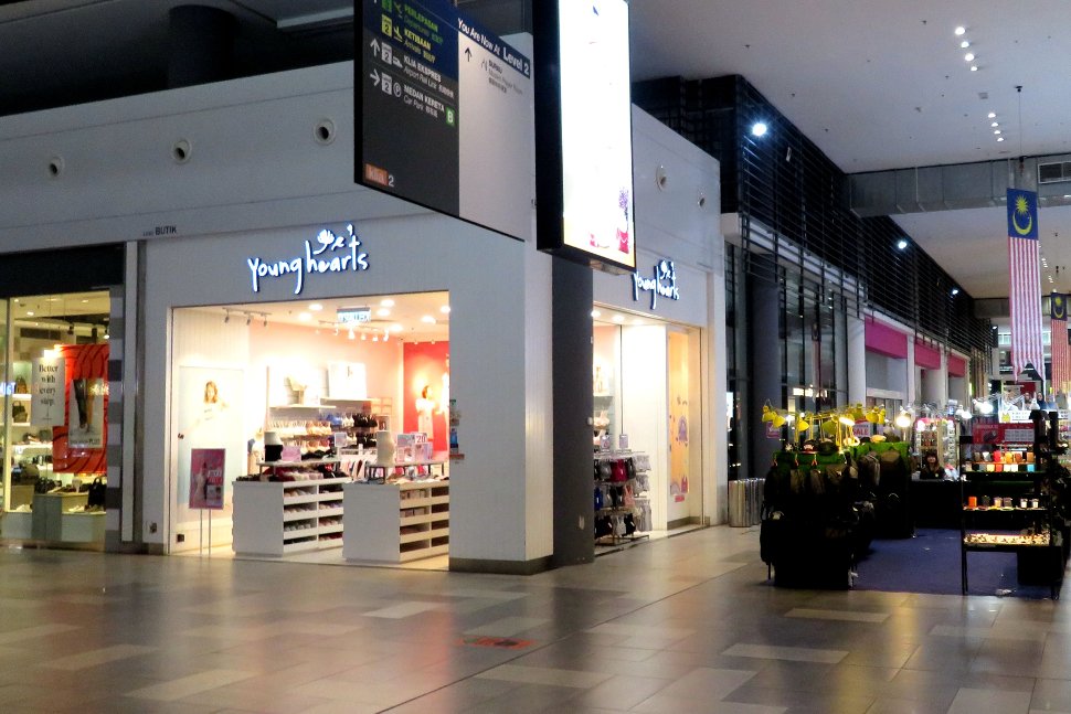 Young Hearts store at Gateway@klia2 mall