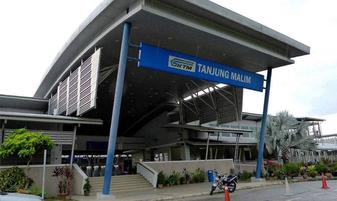 Tanjung Malim KTM station