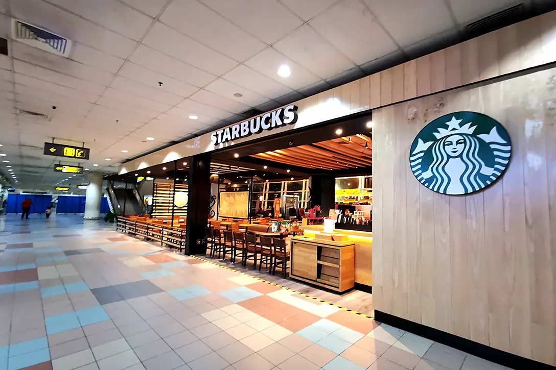 Starbucks at the airport