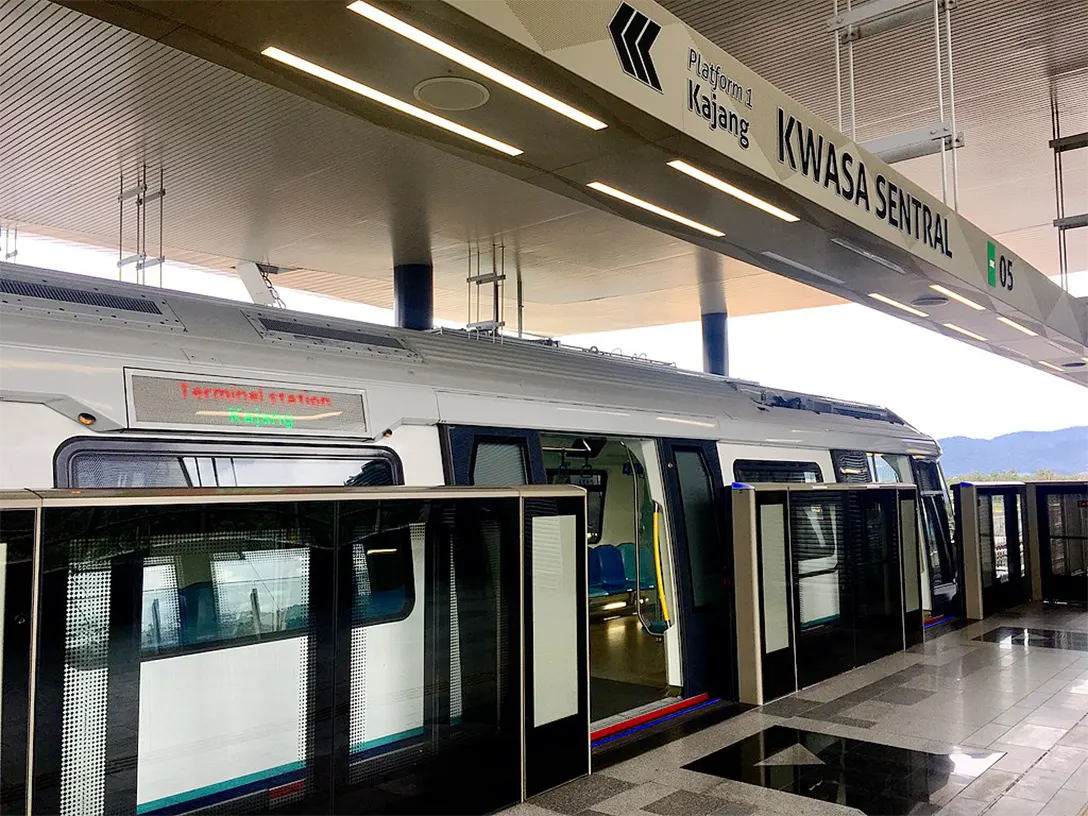 Kwasa Sentral MRT Station