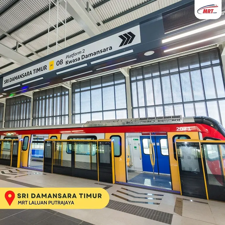 MRT train at the Sri Damansara Timur MRT station