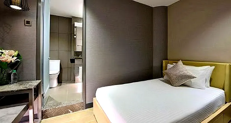 Single Room, Plaza Premium Lounge at klia2