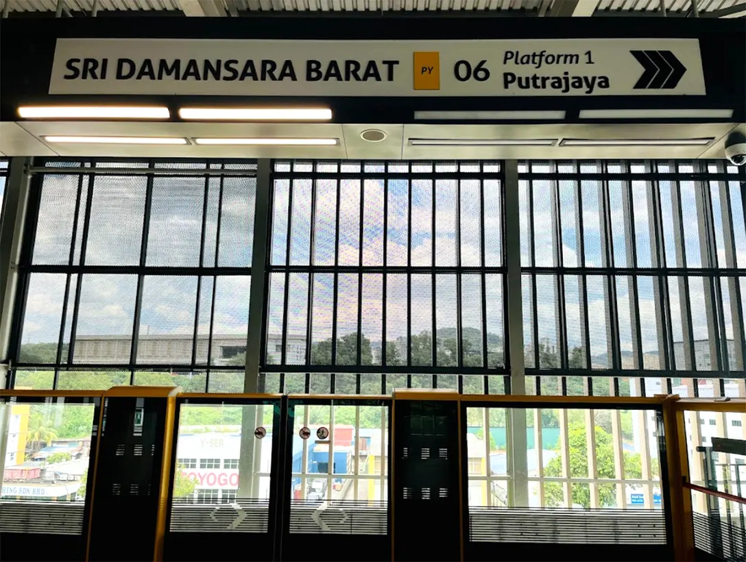 Boarding platforms at Sri Damansara Barat MRT station