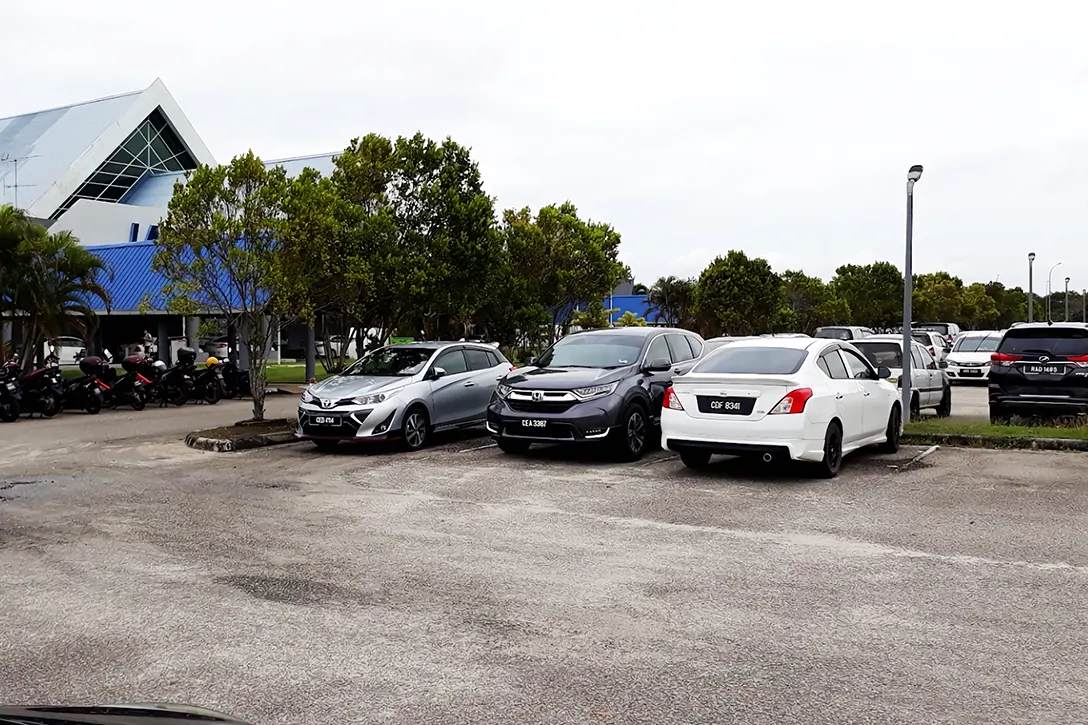 Outdoor carpark, Sultan Haji Ahmad Shah Airport