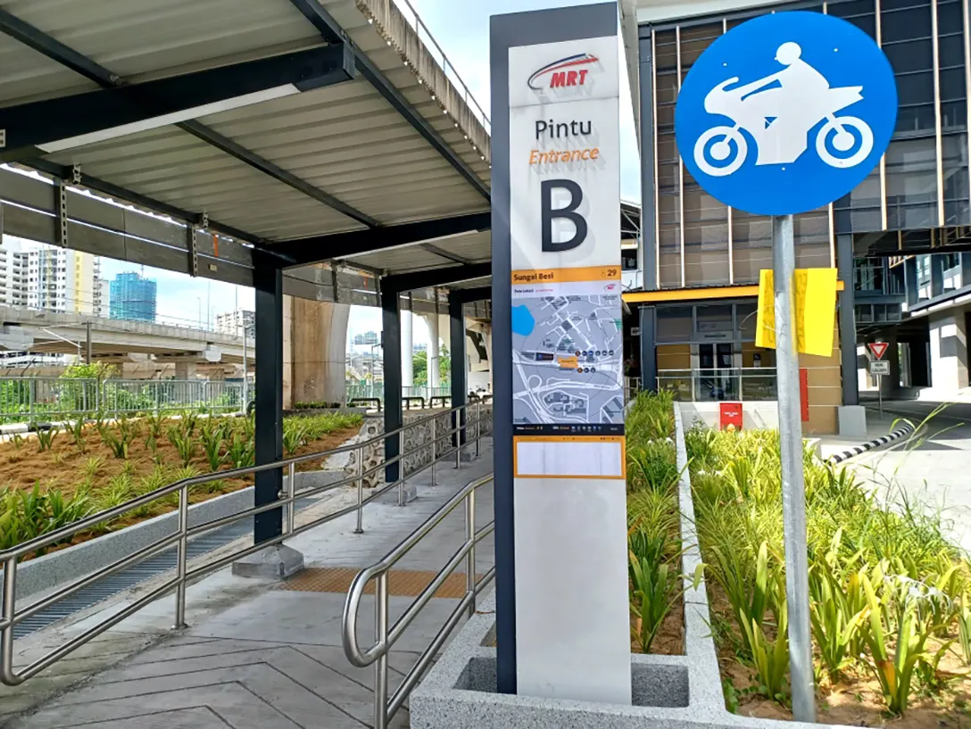 Entrance B of Sungai Besi MRT station